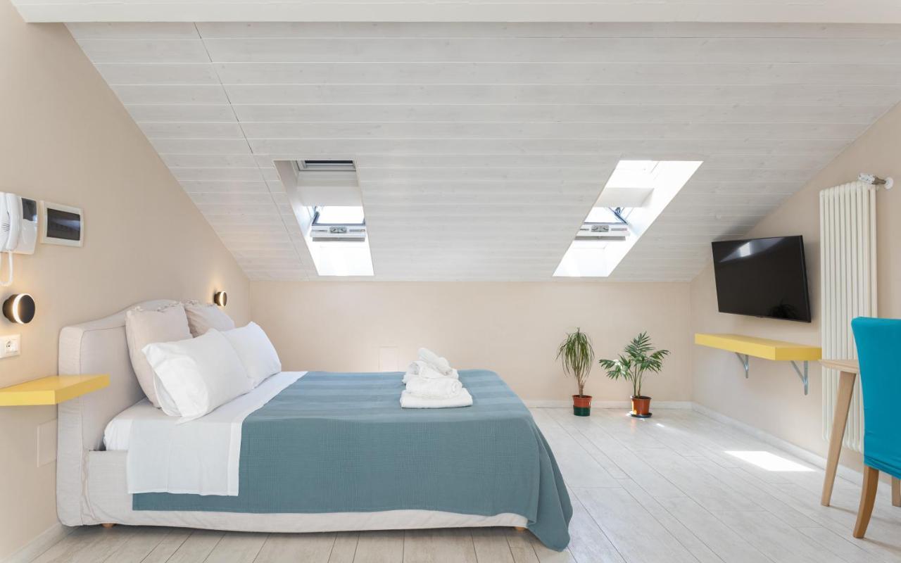 Oceano Rooms Термоли Екстериор снимка