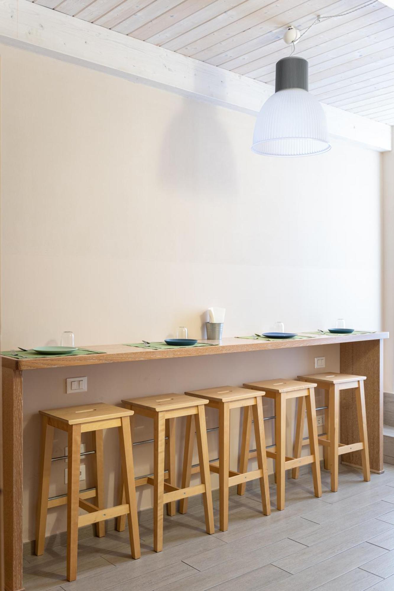 Oceano Rooms Термоли Екстериор снимка
