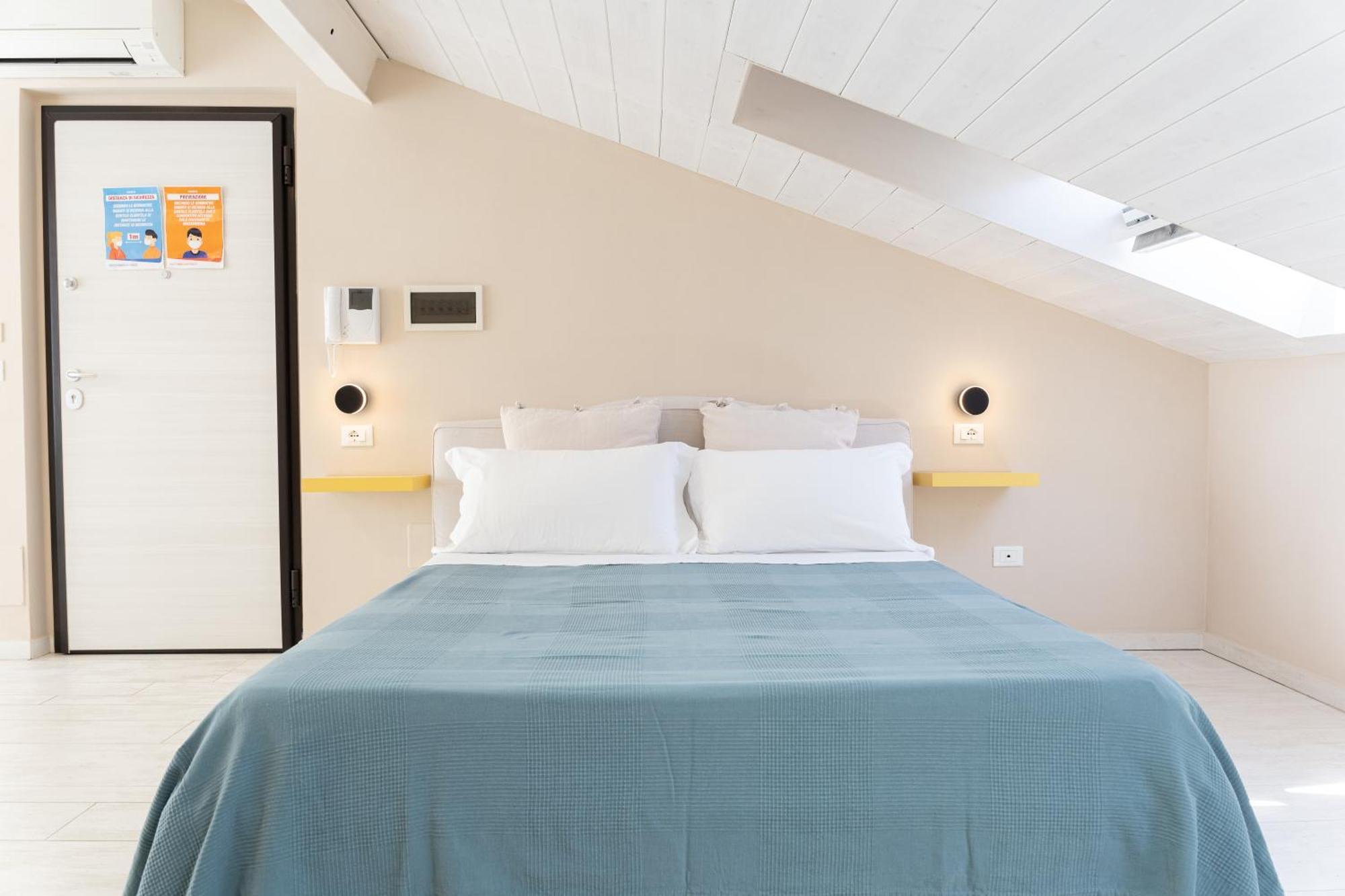 Oceano Rooms Термоли Екстериор снимка