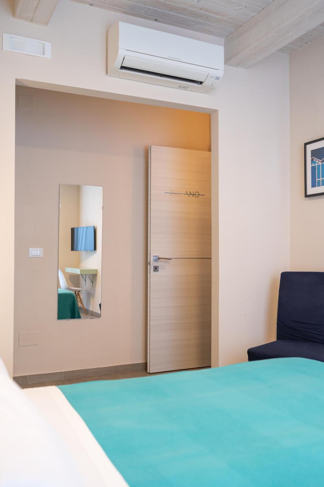 Oceano Rooms Термоли Екстериор снимка