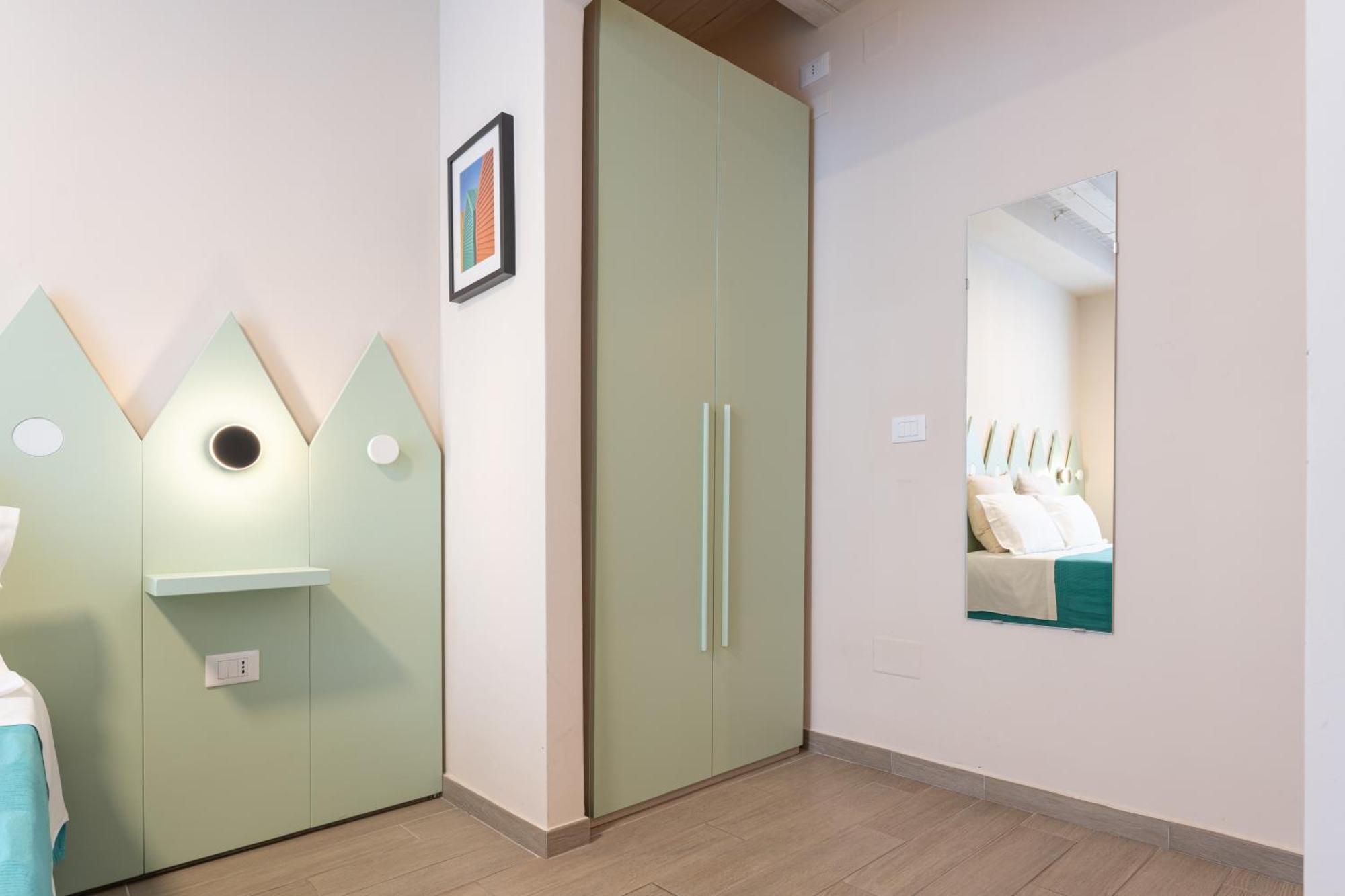 Oceano Rooms Термоли Екстериор снимка