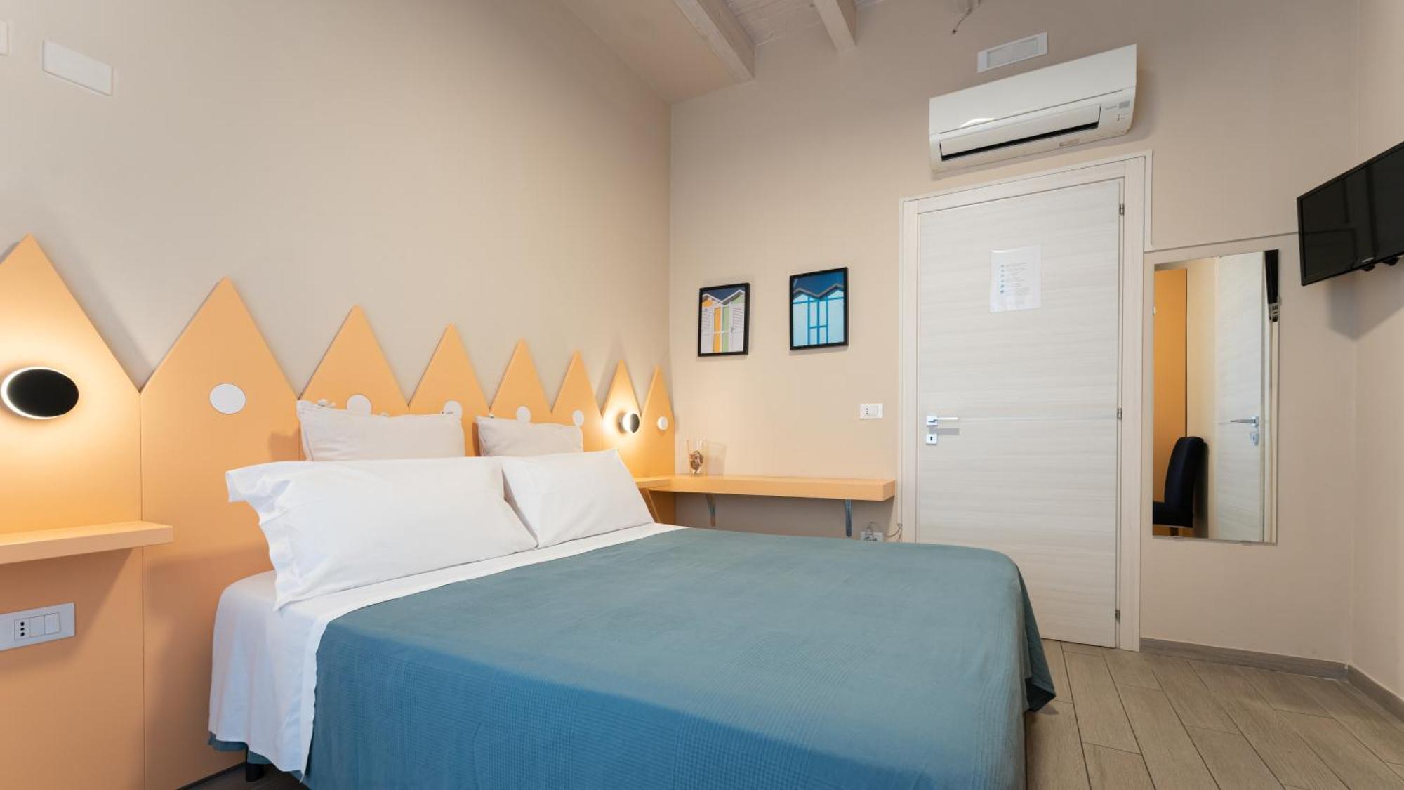 Oceano Rooms Термоли Екстериор снимка