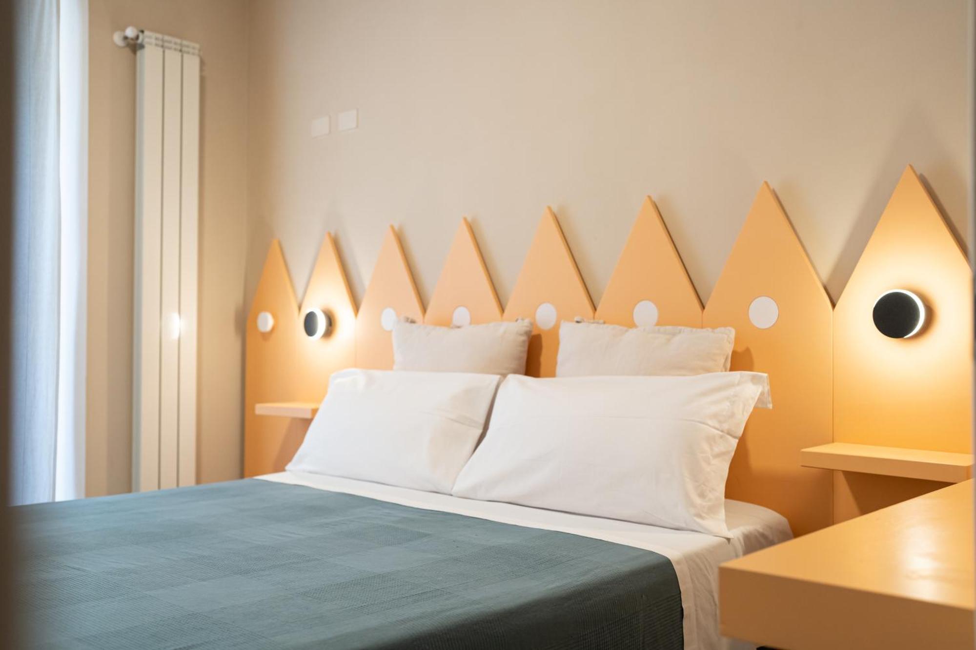 Oceano Rooms Термоли Екстериор снимка
